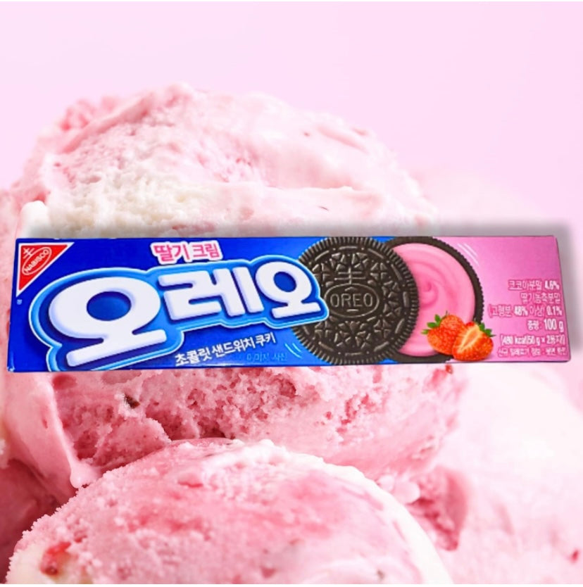 Strawberry Oreo cookies
